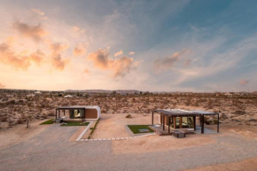 3d Jt 3d-printed Tiny Homes W Spa & Pool